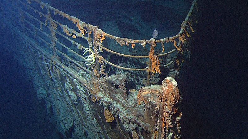 Boj o Titanic: Firma ho chce „rozříznout a vybrat“. USA a Británie se bouří